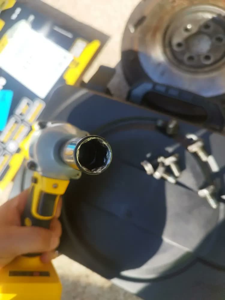 foto de Chave De Impacto A Bateria 21V 1/2