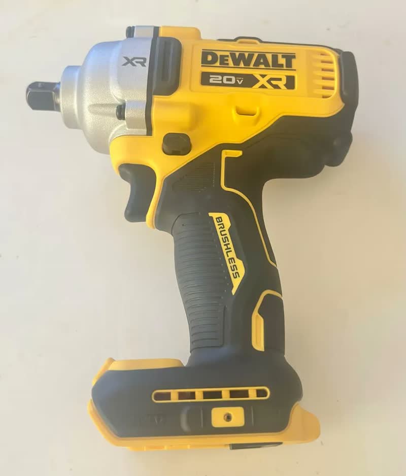 foto de Chave De Impacto Dewalt DCF892B-B3 1/2 20V Brushless Sem Bateria