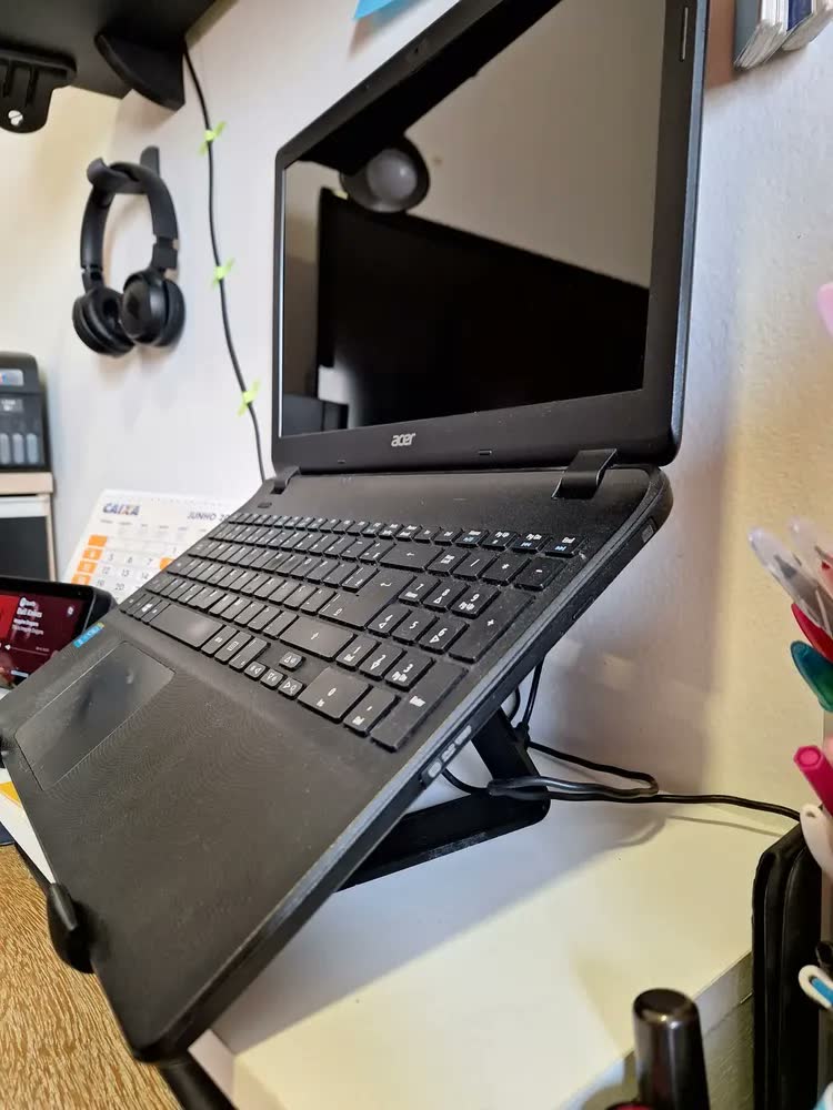 foto de Suporte Notebook Laptop Universal Apoio De Mesa Levantar