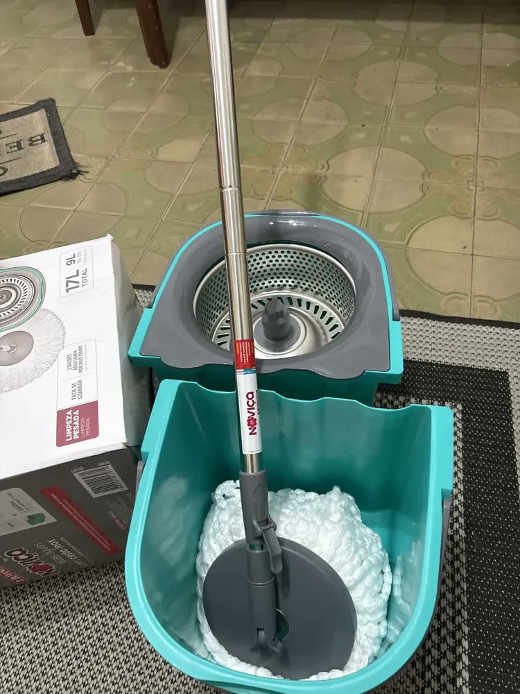 foto de Mop Duas Águas Com Cesto De Inox 17 Litros Noviça Cor Verde-escuro