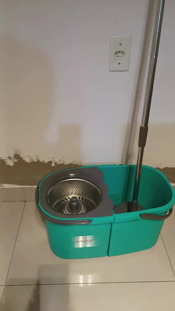 foto de Mop Duas Águas Com Cesto De Inox 17 Litros Noviça Cor Verde-escuro