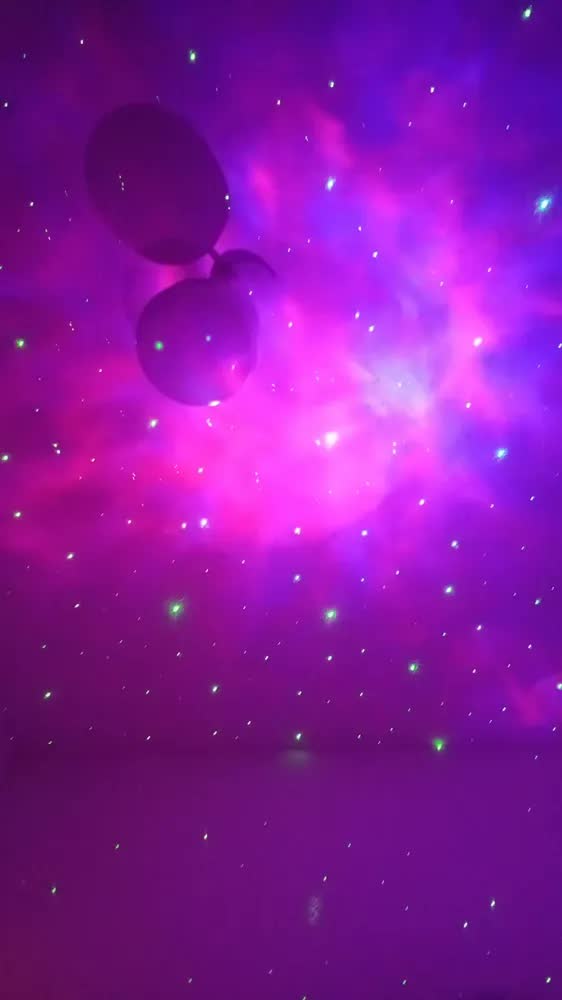 foto de Projetor Astronauta de Galáxia e Estrelas LED Com Controle Remoto USB