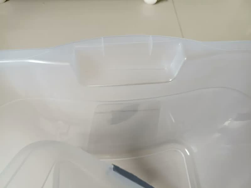 foto de Caixa Organizadora Plástica Transparente Uninjet 56 Litros Com Tampa