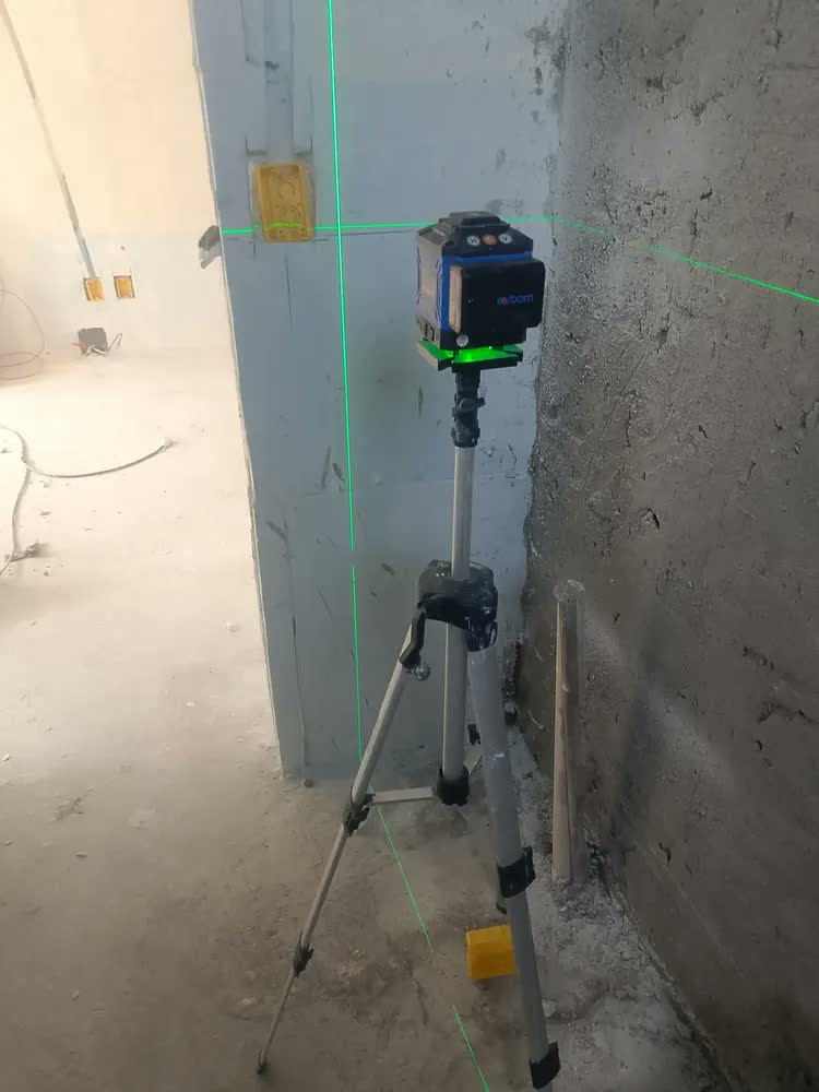 foto de Tripe Para Nivel A Laser Com Bolha Manual Ws9972 Wesco