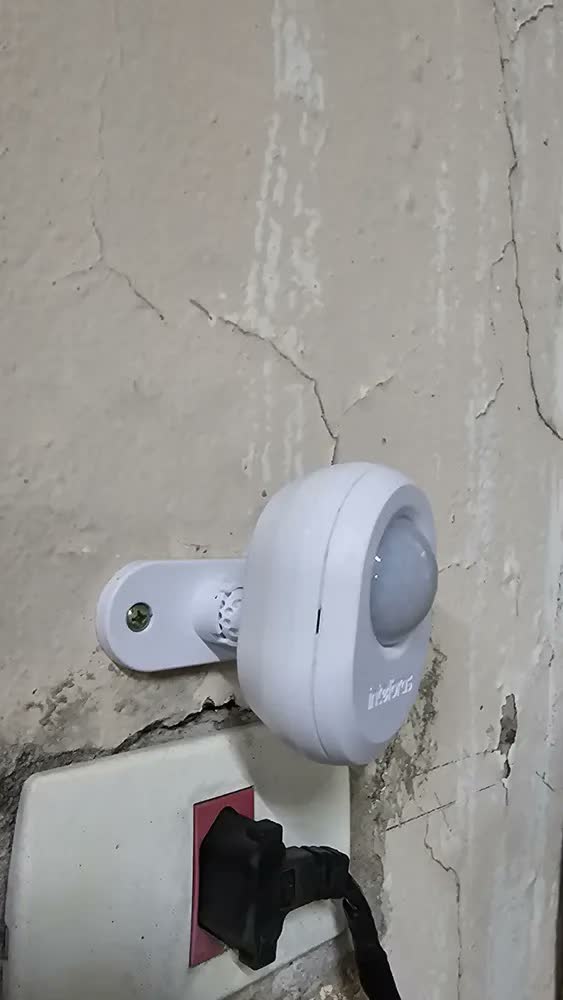 foto de Sensor De Movimento Acende Luz Espi 360 A Intelbras