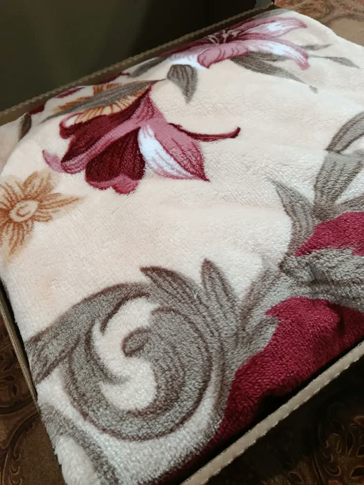 foto de Cobertor Jolitex Ternille Kyor Kyör plus casal cor carmim chamonix com design chamonix de 220cm x 180cm