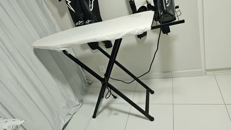 foto de Mesa De Passar Suprema Jumbo Açomix Estrutura Reforçada Porta-Ferro Dobravel