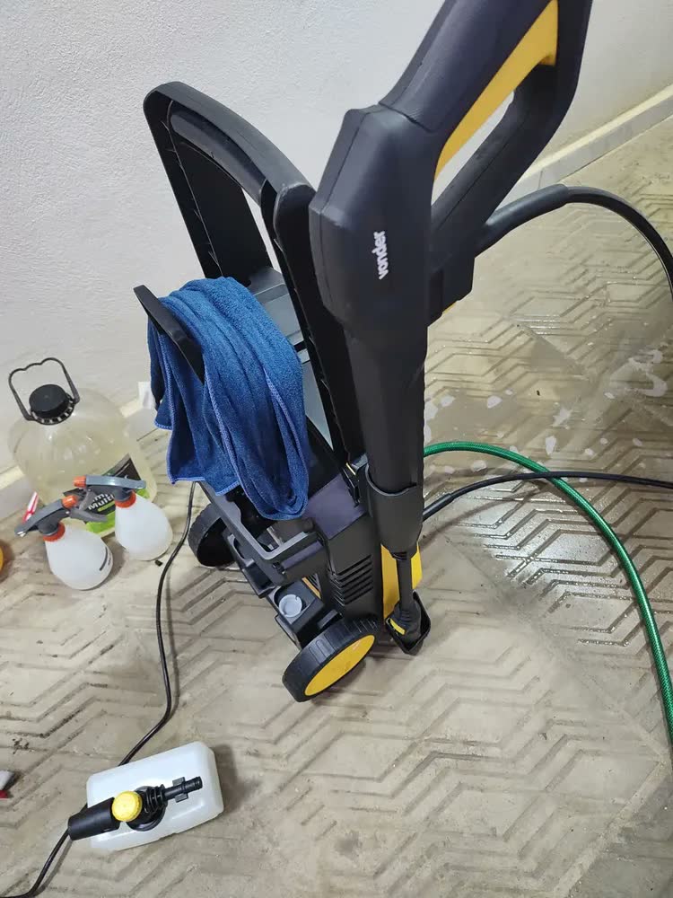 foto de Lavadora De Alta Pressão Lav 2000 Vonder Cor Amarelo Frequência 60Hz