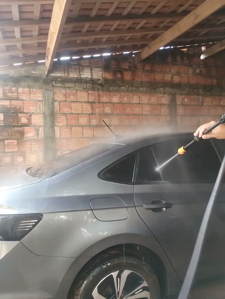 foto de Lavadora de Alta Pressão WAP WL 1820 1400W com Stop Total, Jato Leque e Concentrado