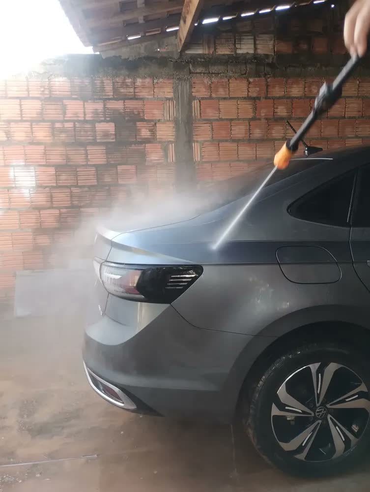 foto de Lavadora de Alta Pressão WAP WL 1820 1400W com Stop Total, Jato Leque e Concentrado