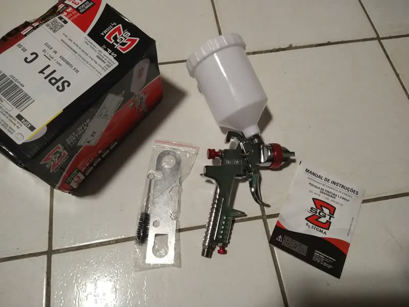 foto de Pistola De Pintura Pneumática Bico 1.3 600ml Sgt3011b