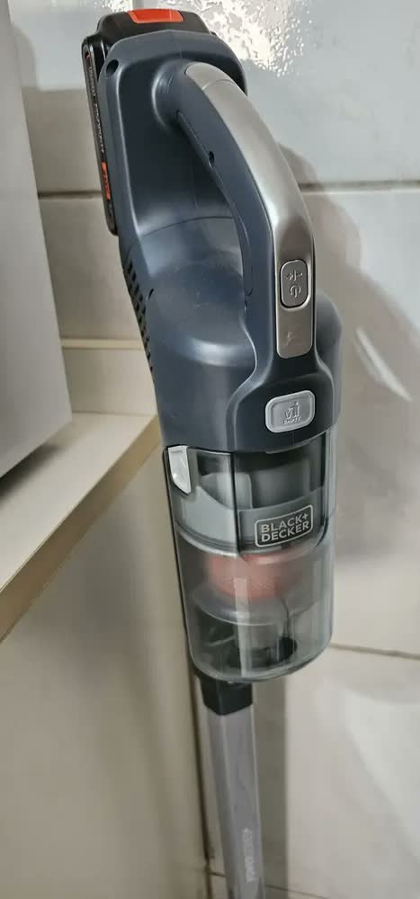 foto de Aspirador Vertical Sem Fio Black+Decker Modelo BHFEA18D1 com 2 Velocidades 20V