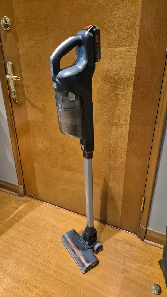 foto de Aspirador Vertical Sem Fio Black+Decker Modelo BHFEA18D1 com 2 Velocidades 20V