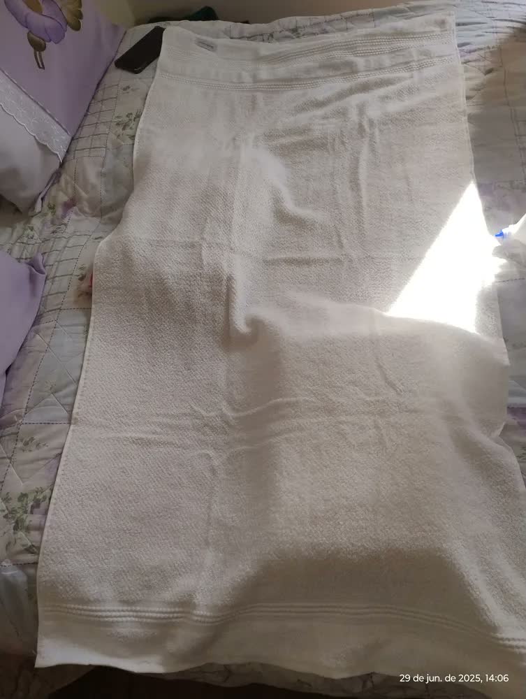 foto de Jogo De Toalhas Buddemeyer Frape Dots Banho 4 Peças Cor 005 - Cinza Claro/cinza
