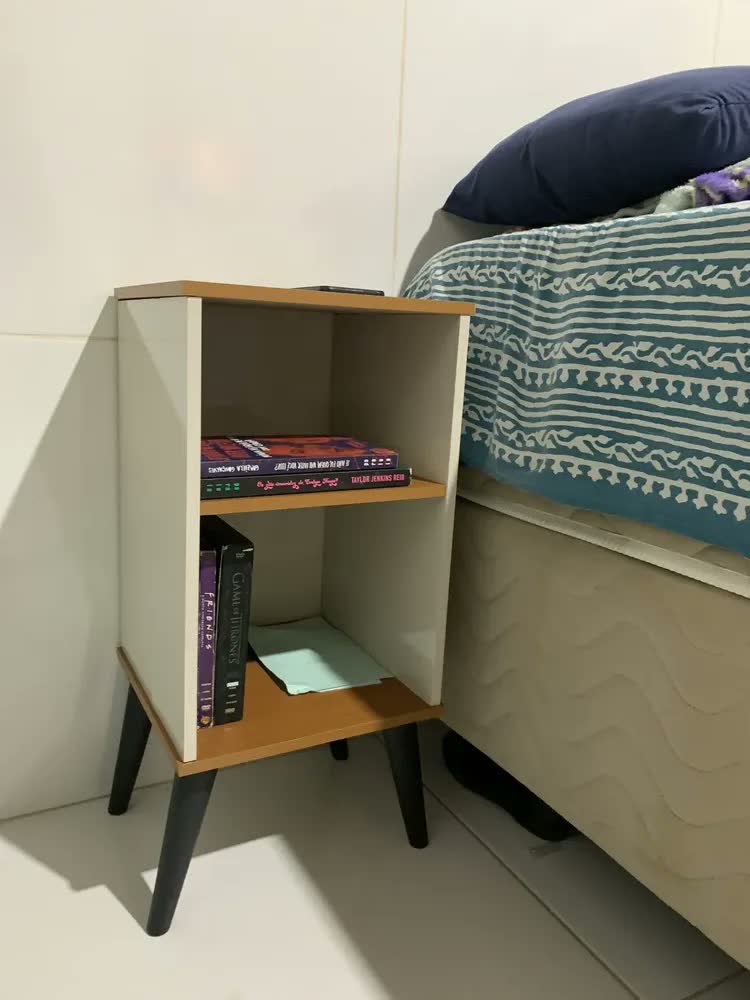 foto de Mesa De Cabeceira Mudo Retro Charme Quarto Cama Casa Uau Off white