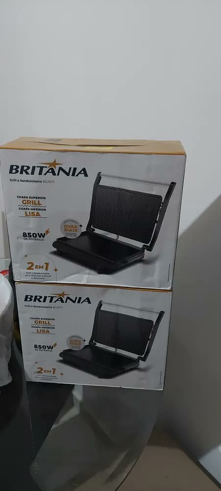 foto de Sanduicheira E Grill Press Inox Antiaderente 2 Em 1 Britânia