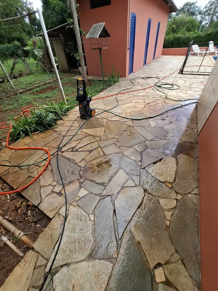 foto de Lavadora de Alta Pressão WAP WL 2660 Turbo com Aplicador de Detergente e Agulha Desobstruidora