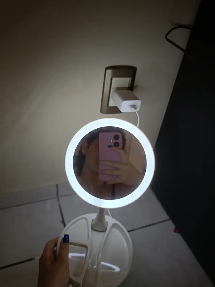 foto de Espelho Maquiagem MinyMix Redondo Com Luz LED Aumento 10x Portátil Dobrável