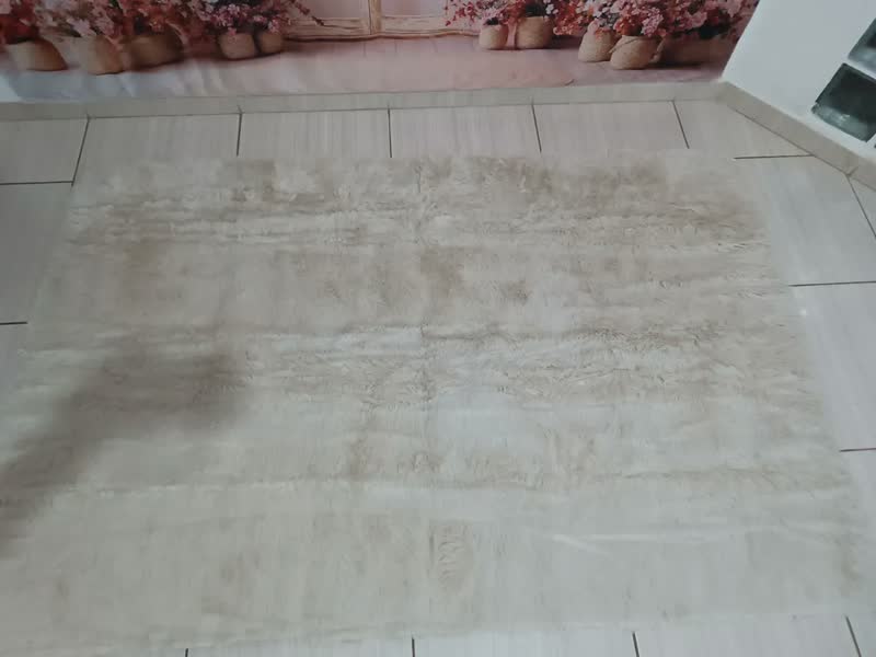foto de Casa Laura Enxovais Tapete Felpudo 2,00x1,50 Peludo Macio Shaggy Sala Quarto Leve Palha
