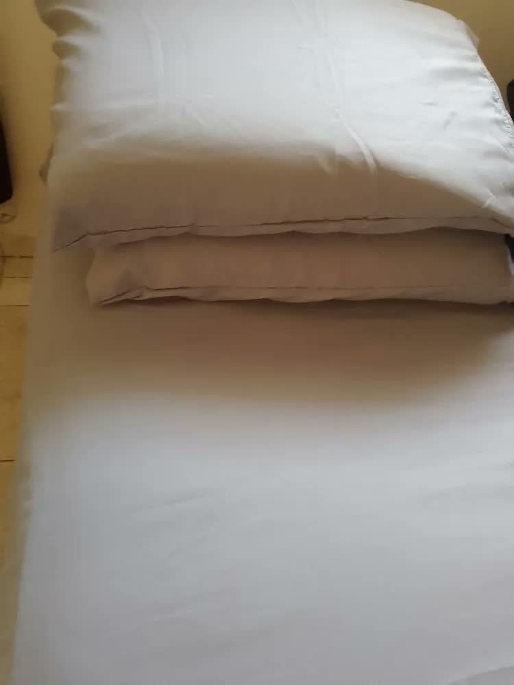 foto de Jogo de Lençol Queen 3 Peças 400 Fios Elástico Hotel cor Branco Desenho do Tecido Ponto Palito