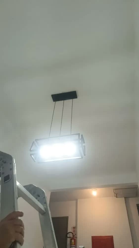 foto de Pendente Luminária Industrial Preto Infinity Triplo