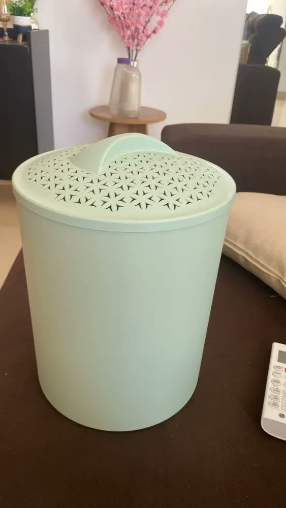 foto de Cesto de Roupas Antiviral Baby Mel Branco Para Quarto de Bebê 10L