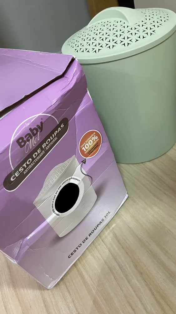 foto de Cesto de Roupas Antiviral Baby Mel Branco Para Quarto de Bebê 10L