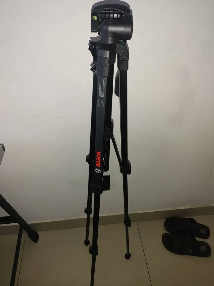 foto de Tripé Bt 150 Profissional Bosch P/ Nivel E Trena A Laser