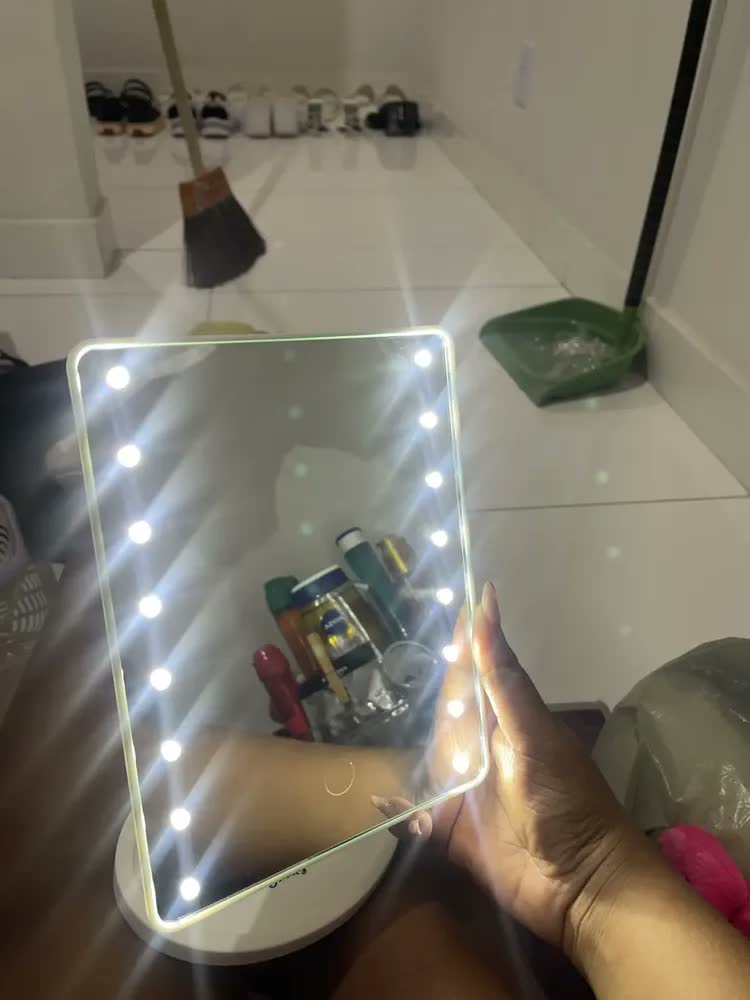 foto de Espelho De Mesa C/ Led Portátil Maquiagem Camarim Articulado Cor Da Moldura Branco Importados WL Center