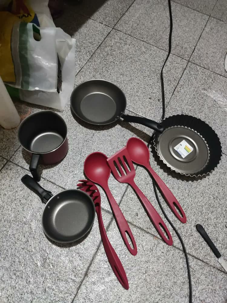 foto de Jogo De Panelas Tramontina Antiaderente 12 Peças