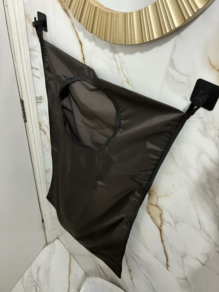 foto de Cesto Saco Roupa Suja De Pendurar Atrás Da Porta Com Zíper