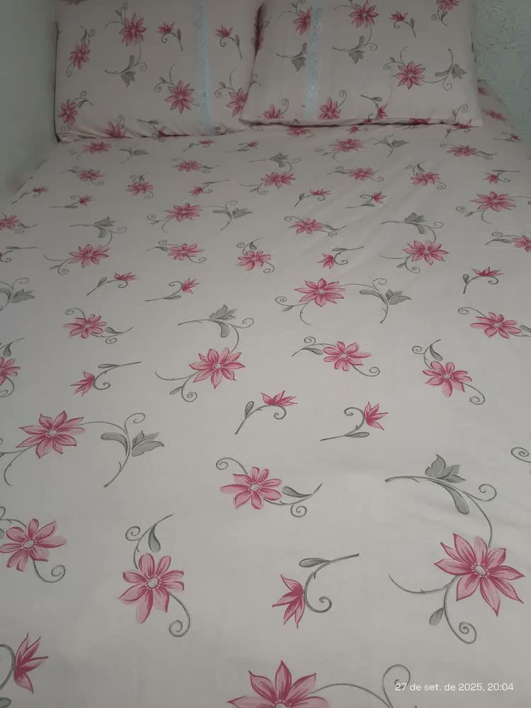 foto de Lençol Queen Estampado Com Elástico E Fronhas Malha Algodão