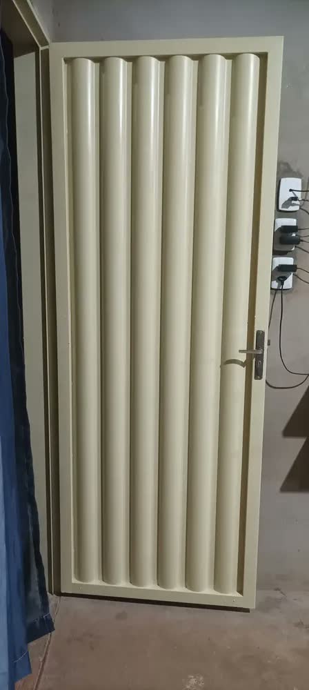 foto de Pulverizador Pistola Pintura Elétrica 550w 3 Bicos Tssaper Cor Azul-petróleo