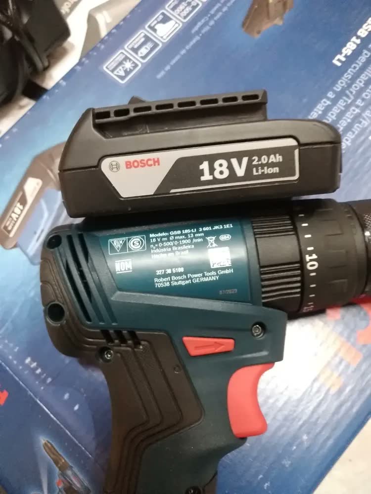 foto de Furadeira Parafusadeira Impacto Bosch S/ Fio Gsb185li-1 Bateria e Carregador