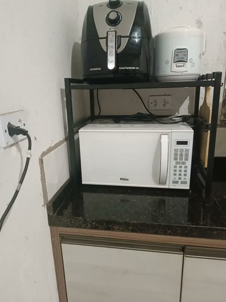 foto de Rack Metálico Multiuso Decoteam Ajustável Para Microondas Cor Preto