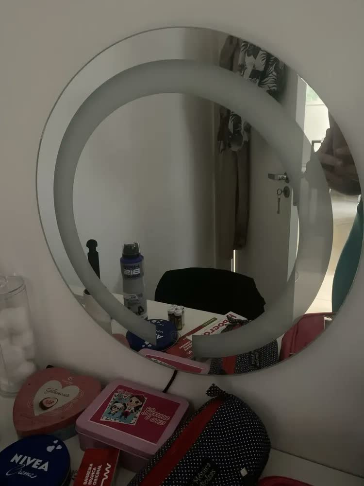 foto de Espelho Com Led Para Maquiagem 40cm Iluminado Touch Screen