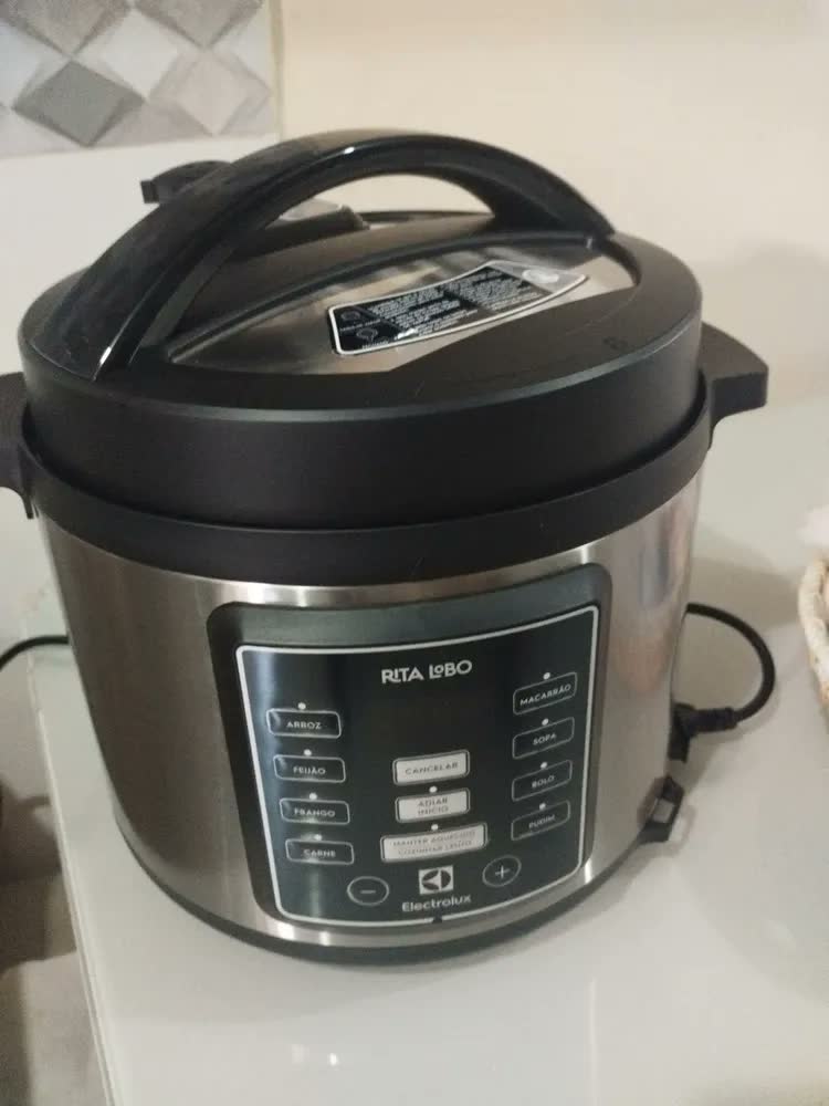 foto de Panela De Pressão Elétrica Electrolux 5l Por Rita Lobo Pcc15