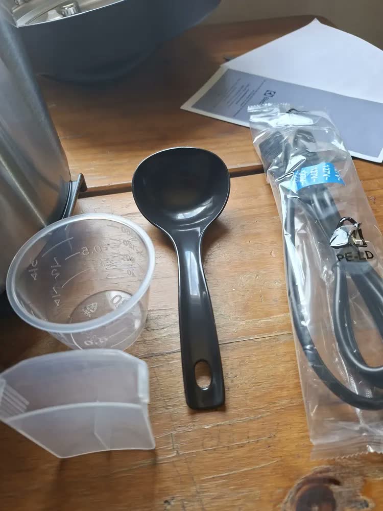 foto de Panela De Pressão Elétrica Electrolux 5l Por Rita Lobo Pcc15