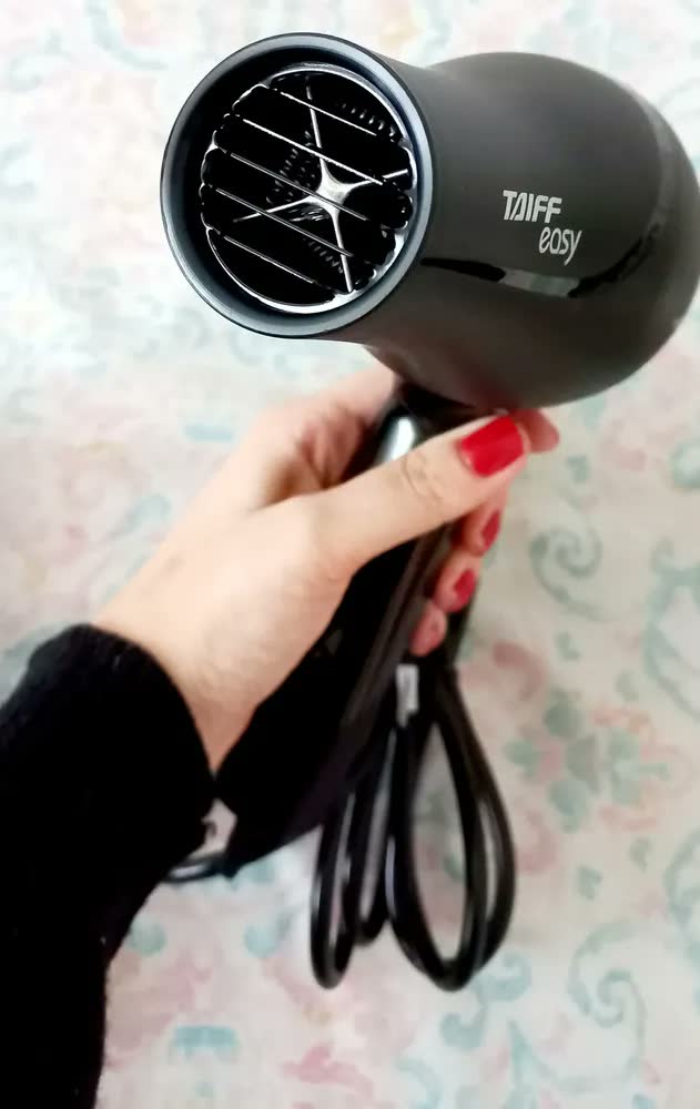 foto de Secador De Cabelos Taiff Easy 1700w, Preto Cor