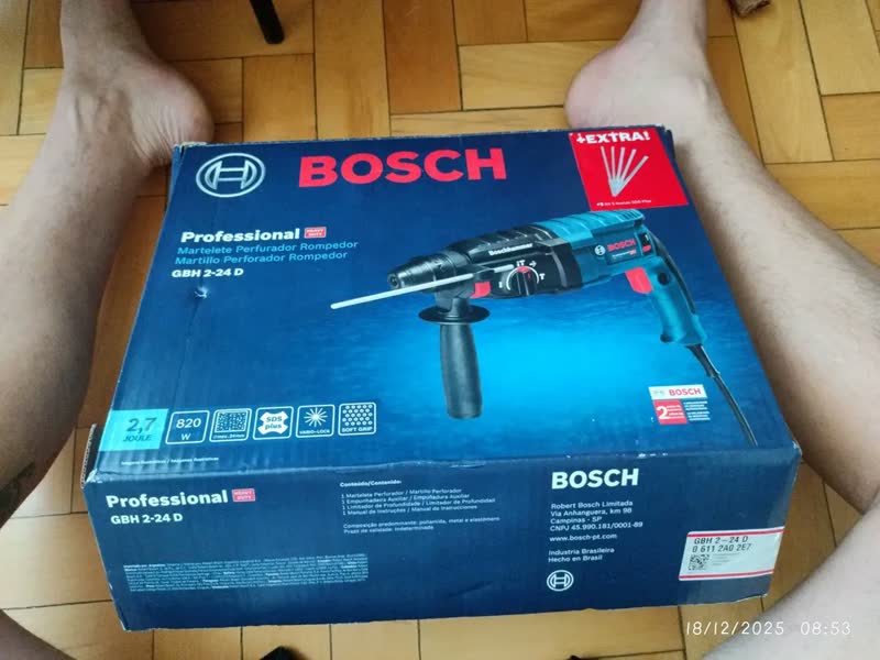 foto de Martelete Rotativo Rompedor Sds Bosch Gbh 2-24 D Kit Cor Azul