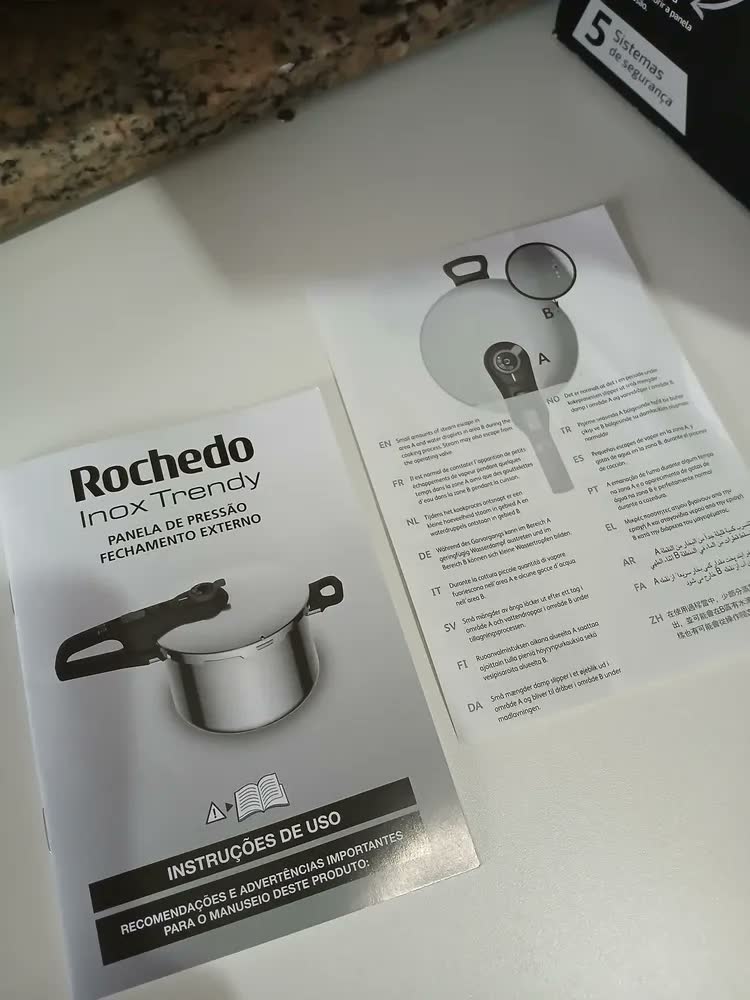 foto de Panela De Pressão Rochedo Inox Trendy 6 litros Fechamento Externo Com Cesta De Vapor