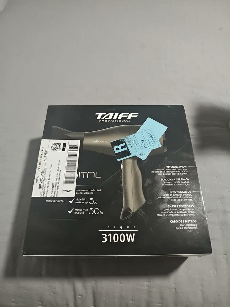 foto de Secador de Cabelo Profissional Unique Digital Tourmaline e Íons Negativos 3100W Taiff