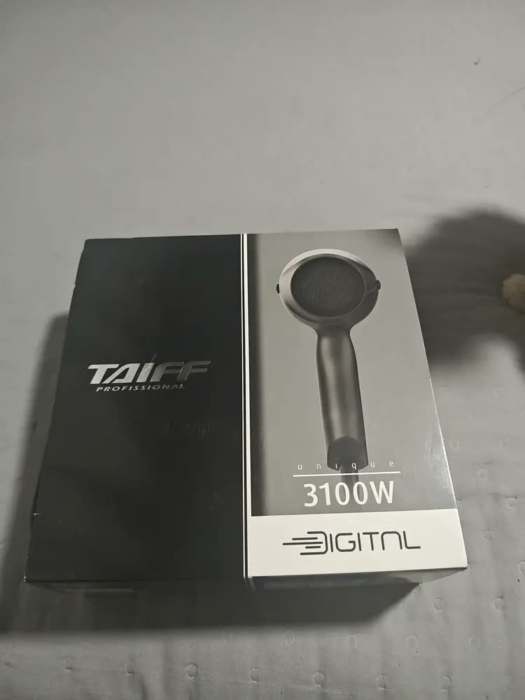 foto de Secador de Cabelo Profissional Unique Digital Tourmaline e Íons Negativos 3100W Taiff