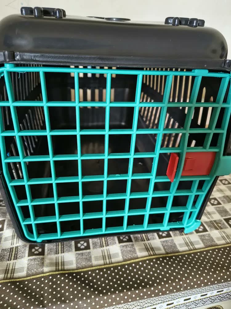 foto de Caixa Transporte Cachorro Gato Rb Pet Porta N3 Pequeno Médio Cor Vermelho