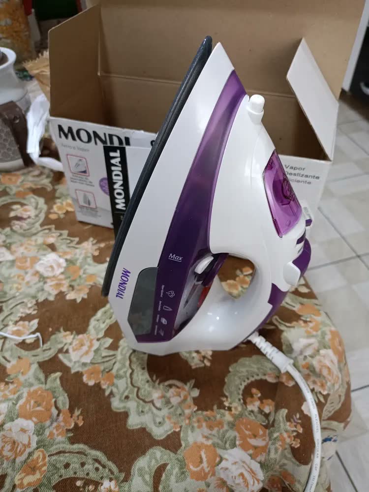 foto de Ferro a Vapor Ceramic Express, Mondial, 1200W - F-40