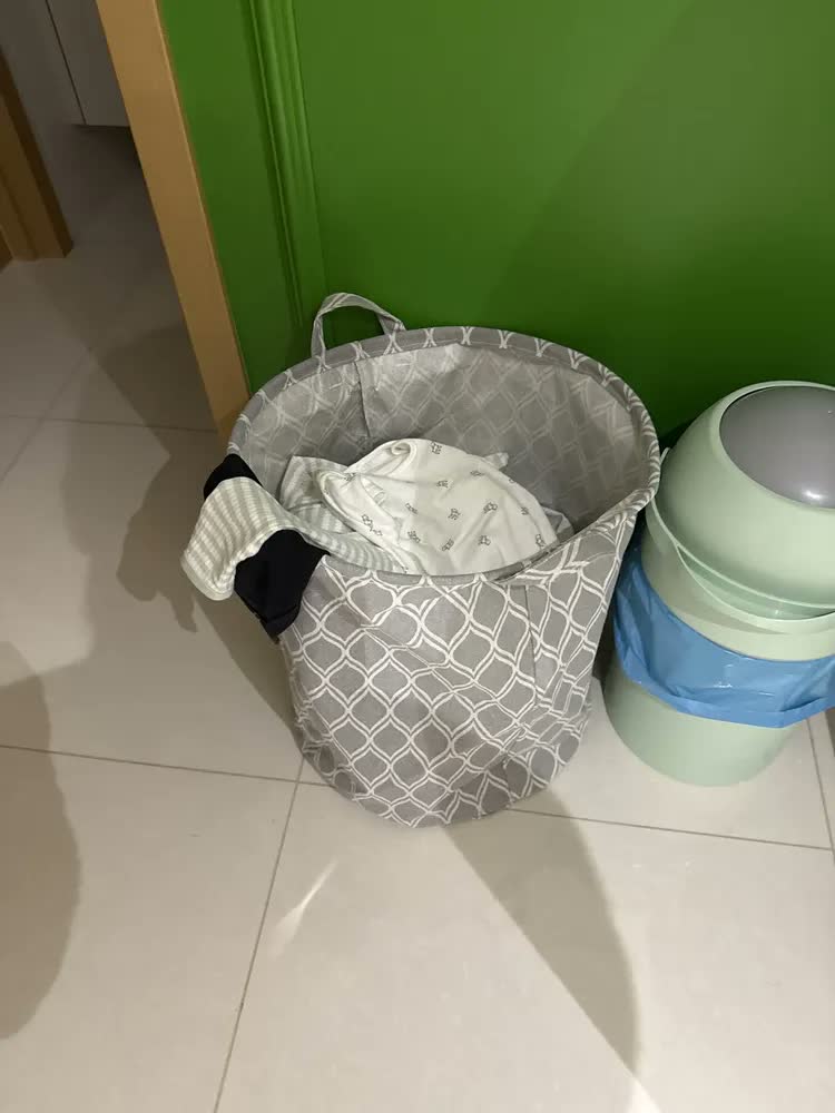 foto de Cesto De Roupa Infantil Bebê Brinquedo Tecido Grande C/ Alça
