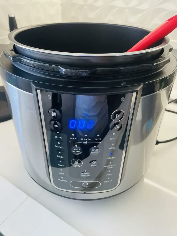 foto de Panela De Pressão Elétrica 6 L Mastersteam Inox Midea