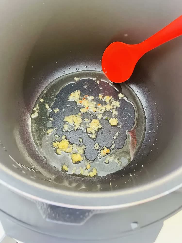 foto de Panela De Pressão Elétrica 6 L Mastersteam Inox Midea