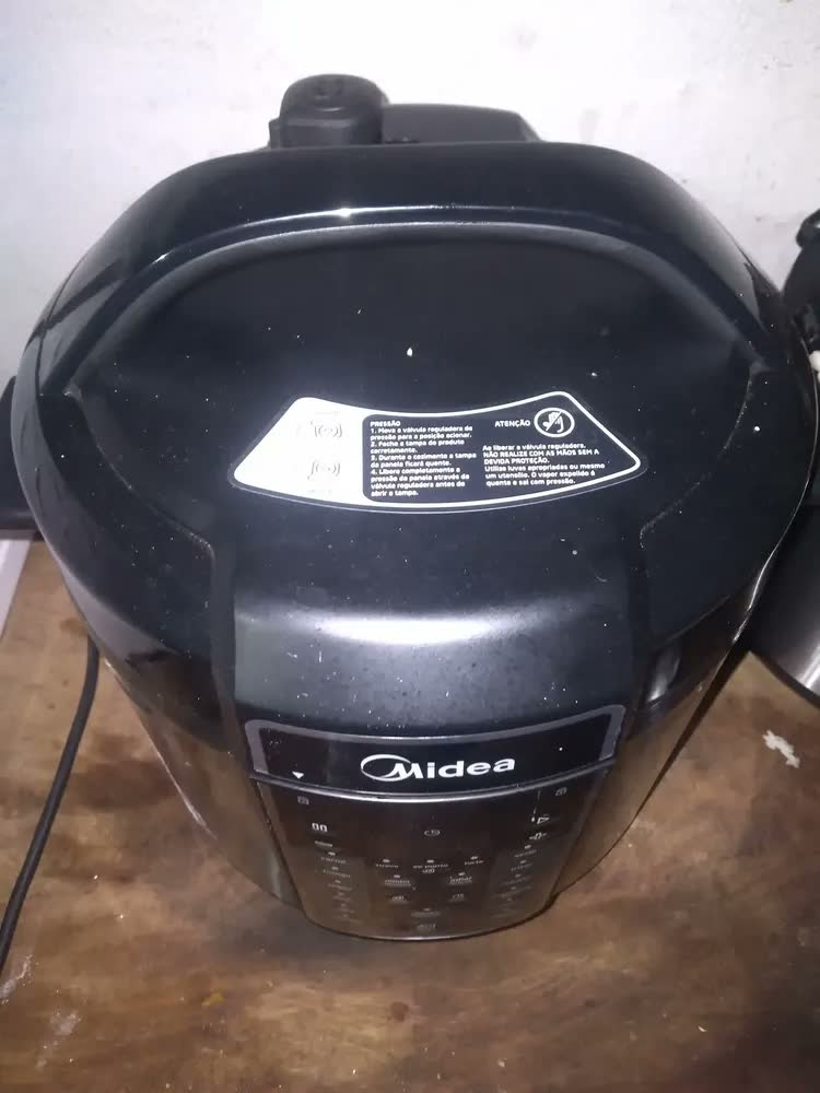 foto de Panela De Pressão Elétrica 6 L Mastersteam Inox Midea