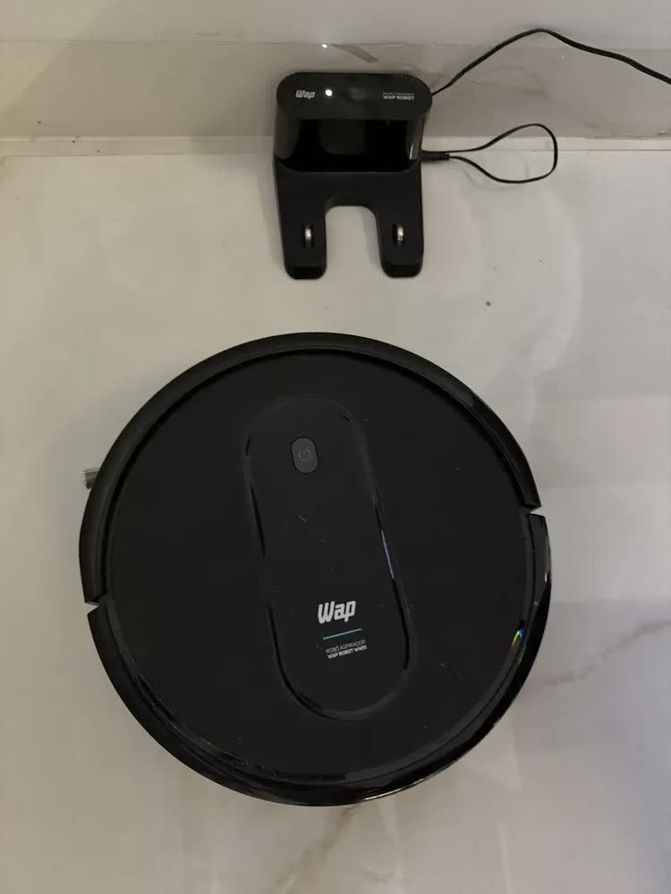 foto de Robô Aspirador de Pó WAP ROBOT W400 Autorrecarga e Controle